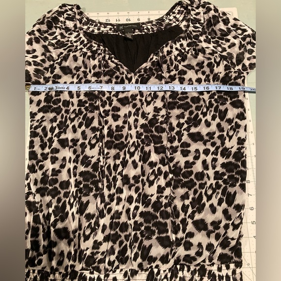 Leopard Print Top - Picture 3 of 5